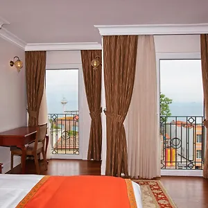3* Otel Aren
